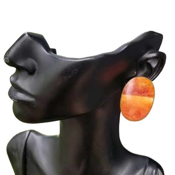 VINTAGE RED & ORANGE SPONGE CORAL CLIP ON STATEMENT EARRINGS - Picture 1 of 4